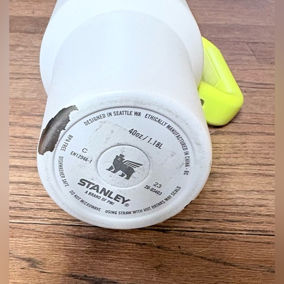 Stanley 40 Ounce Tumbler - White/Green - Picture 3 of 6